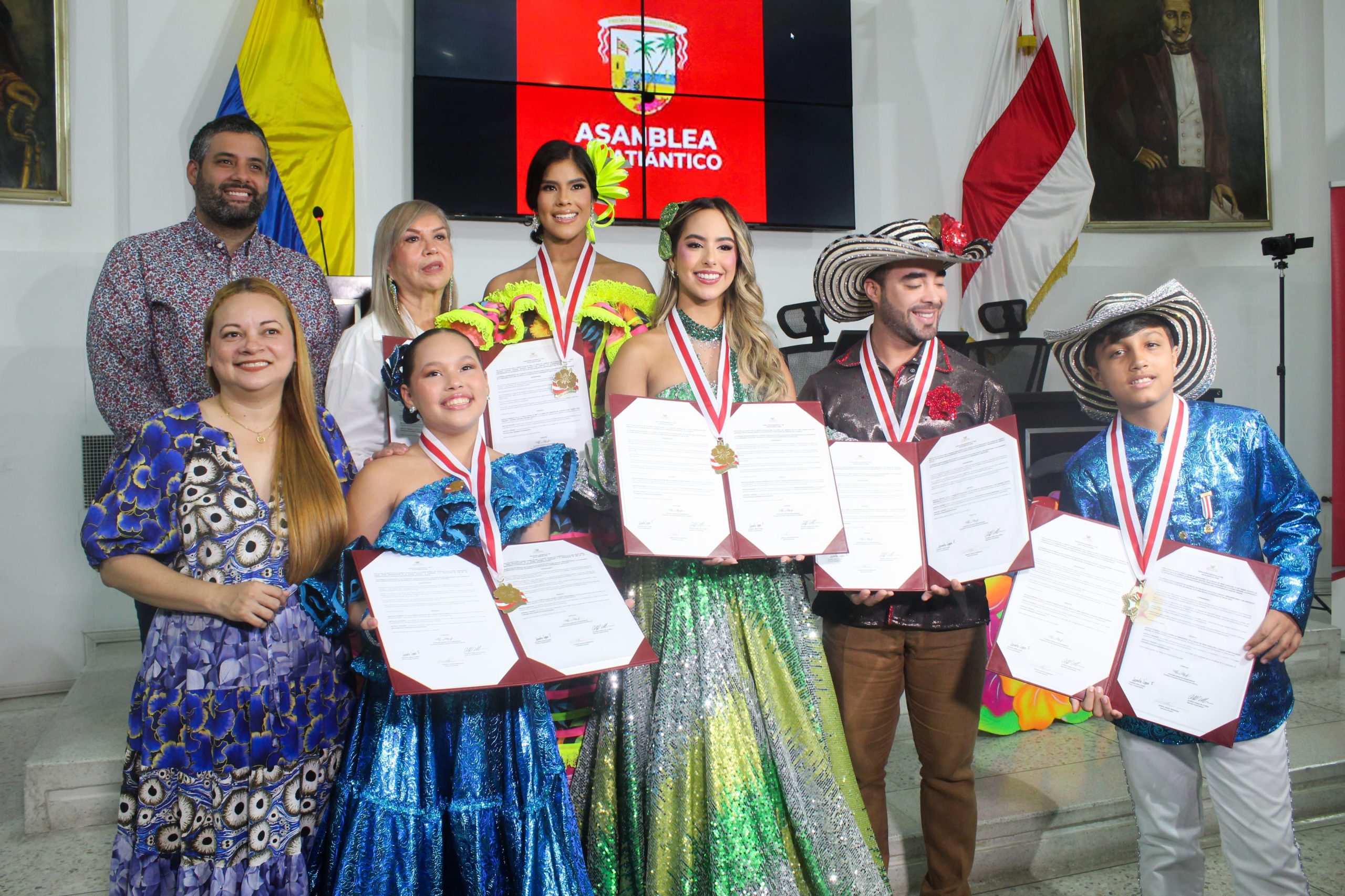 combinews-Asamblea del Atlántico exalta el liderazgo cultural de la embajadora del Carnaval 2026-3