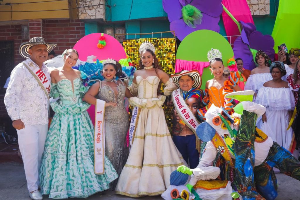 combinews-primera jornada de las coronaciones del Reinado Popular 2026-17